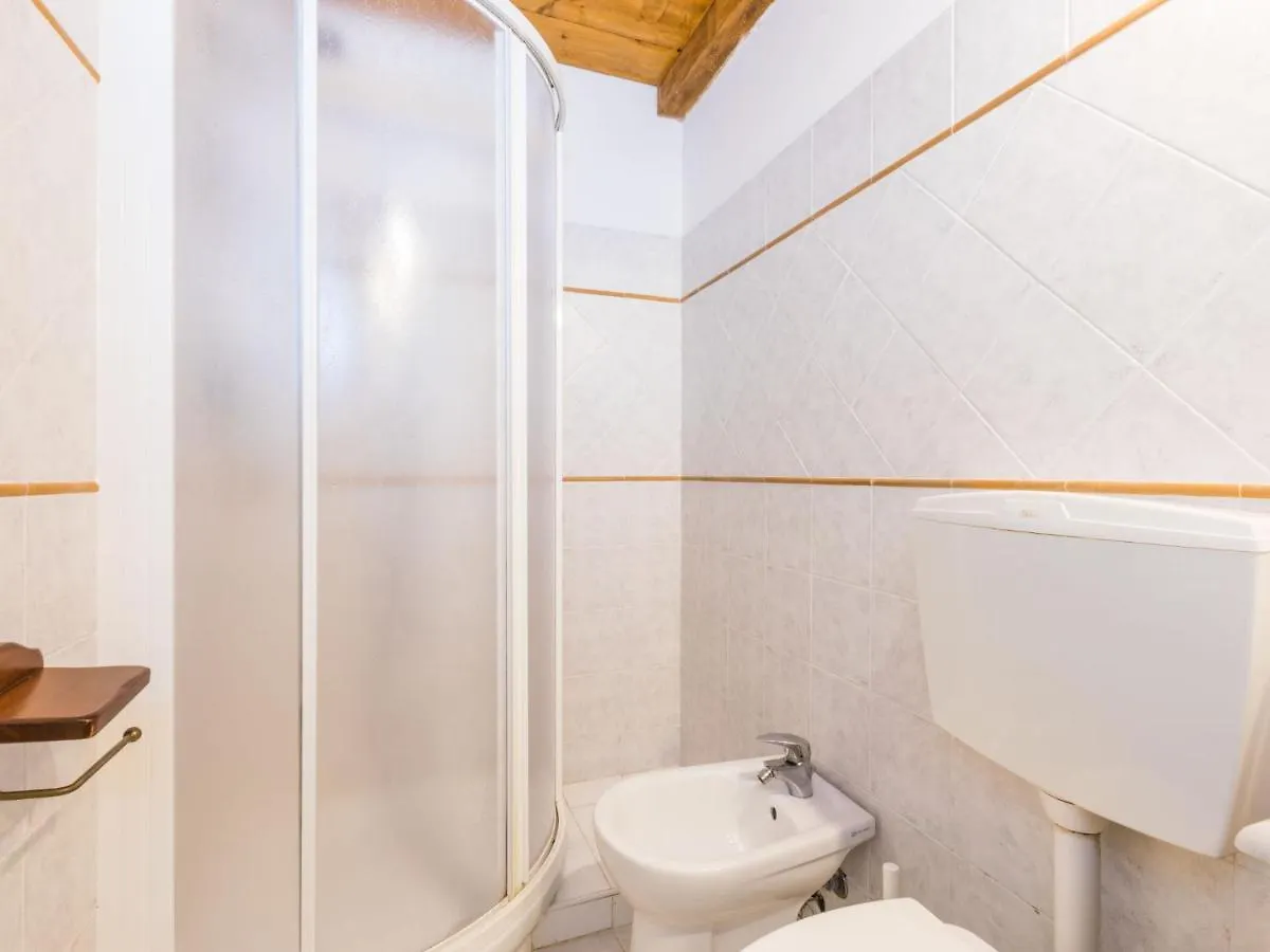 Apartment Lepre By Interhome Riparbella